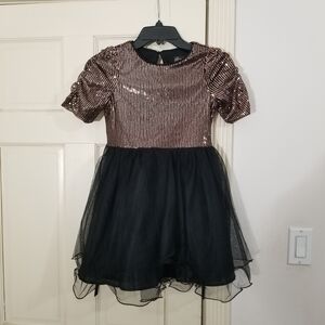 Sparkling Black and Bronze girl sequin Dress size 8 (B14)